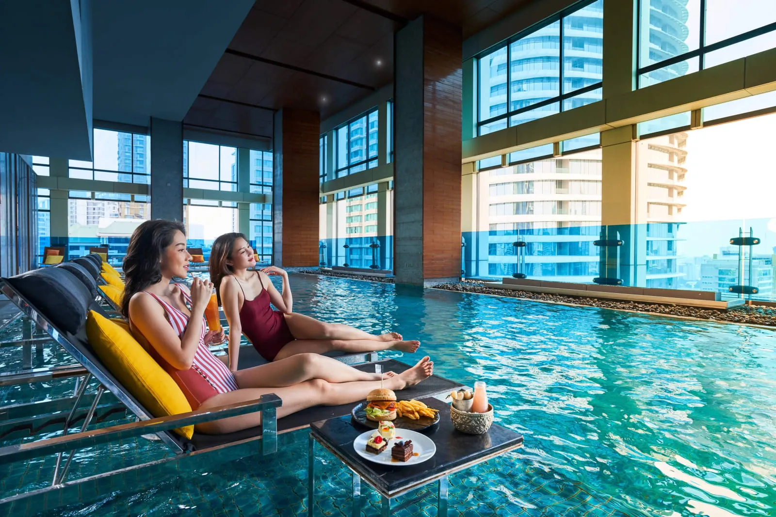 Renaissance Bangkok Ratchaprasong Hotel by Marriott - 3