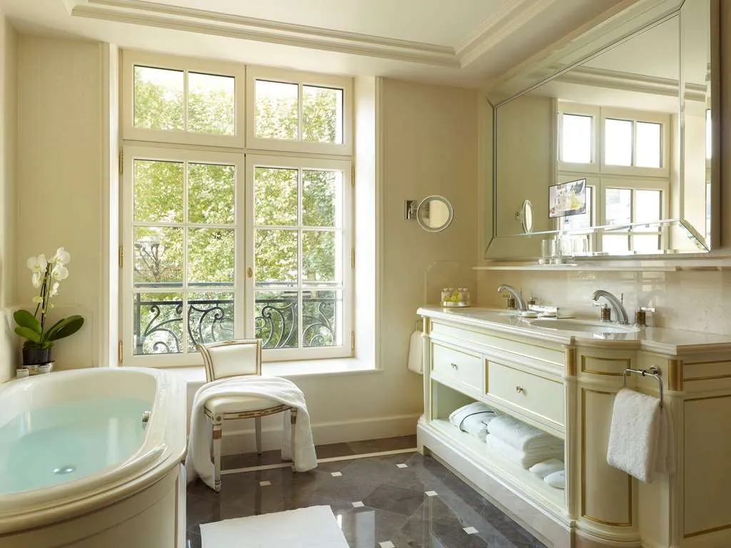 Shangri-La Paris - 3