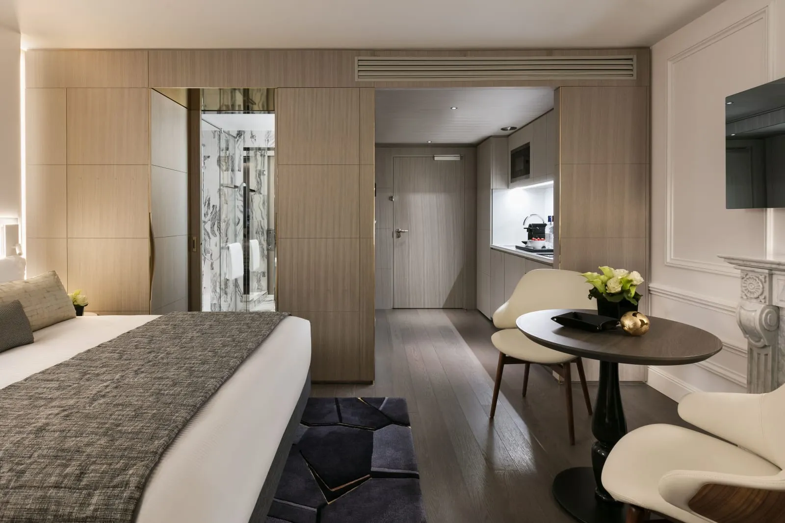 La Clef Champs-Élysées Paris by The Crest Collection - 4