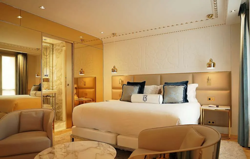 Hotel Bowmann - 4