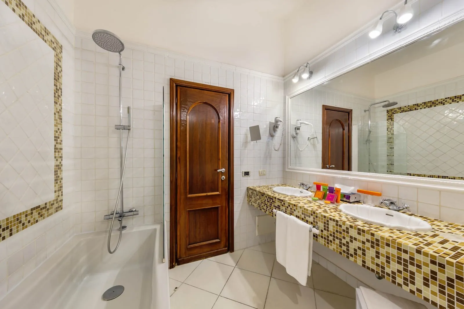 Hotel & Spa des Pecheurs - 4