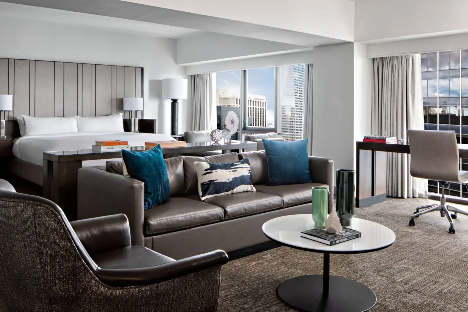 New York Marriott Marquis - 3