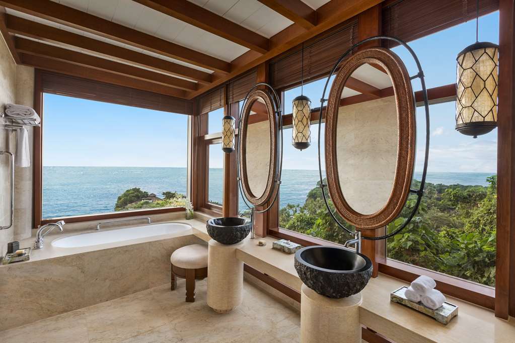 Shangri-La Boracay - 3