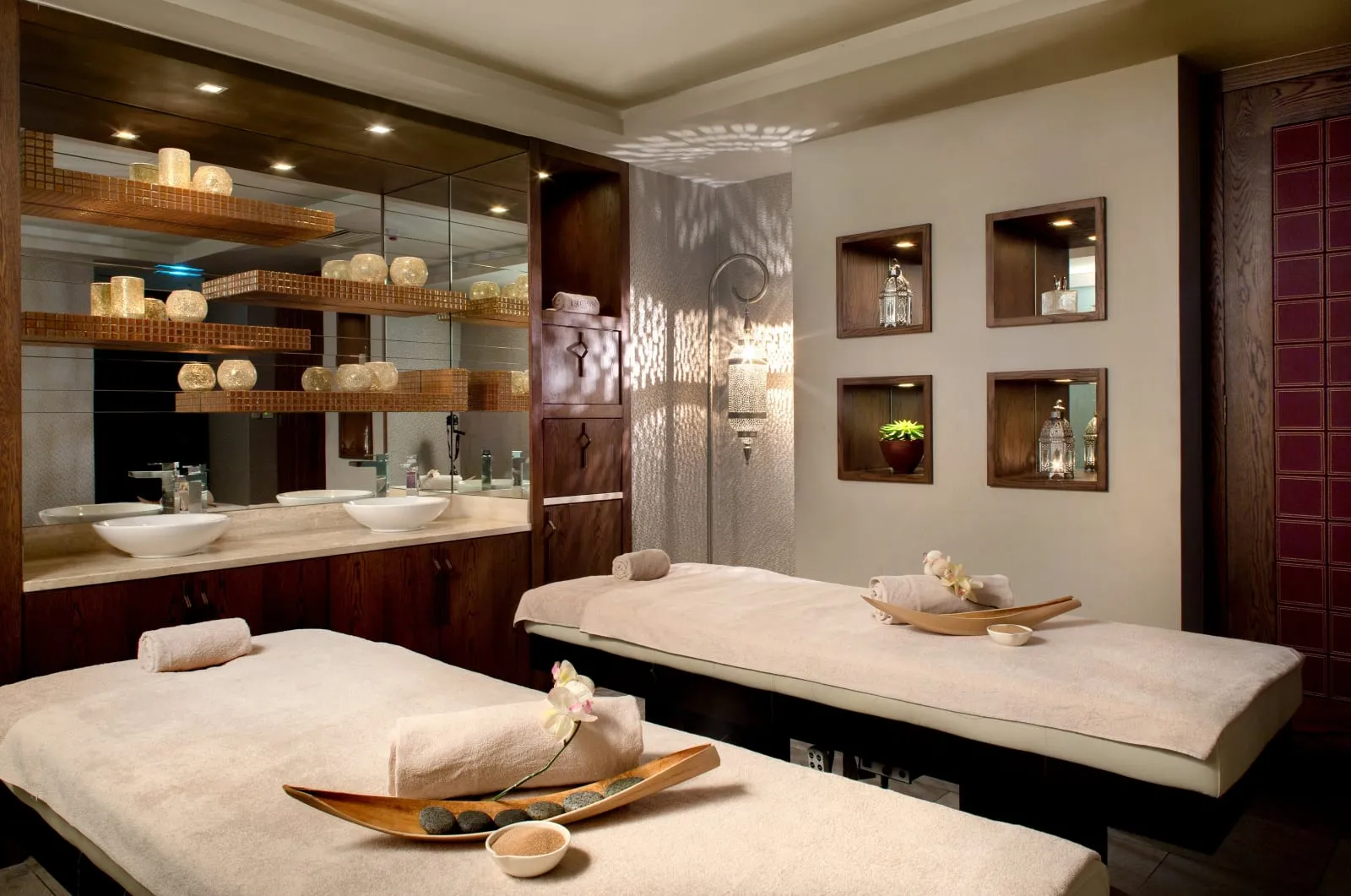 Tiara Miramar Beach Resort - 4