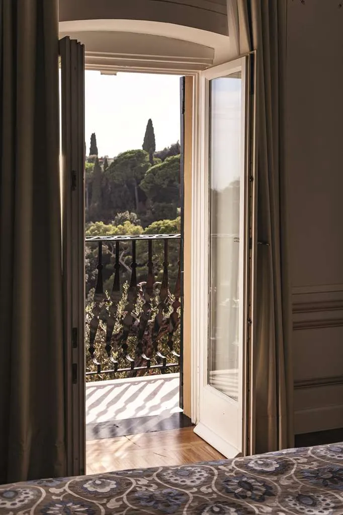 W Florence — 11