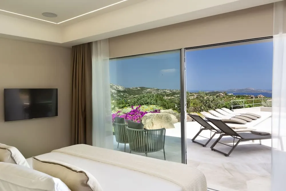 Li Finistreddi Exclusive Country Retreat - 2