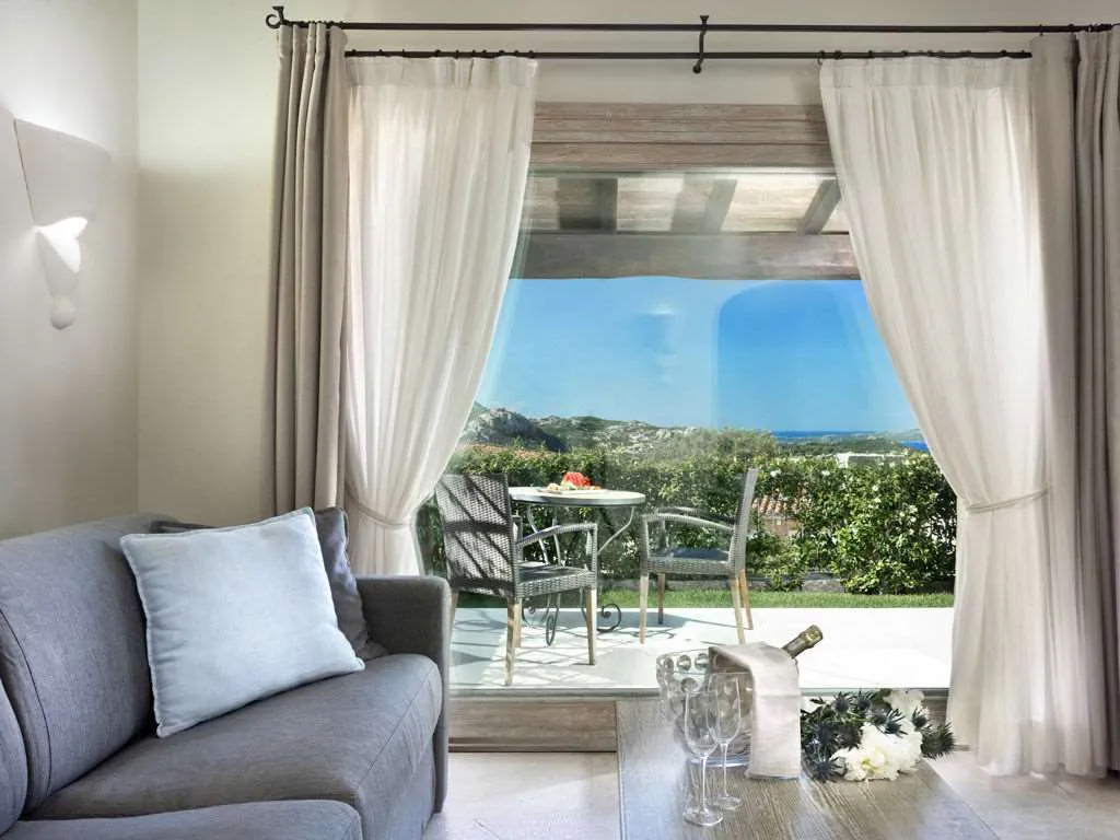 Li Finistreddi Exclusive Country Retreat - 4