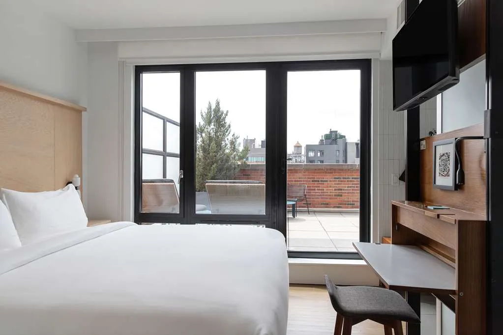 Arlo SoHo - 5