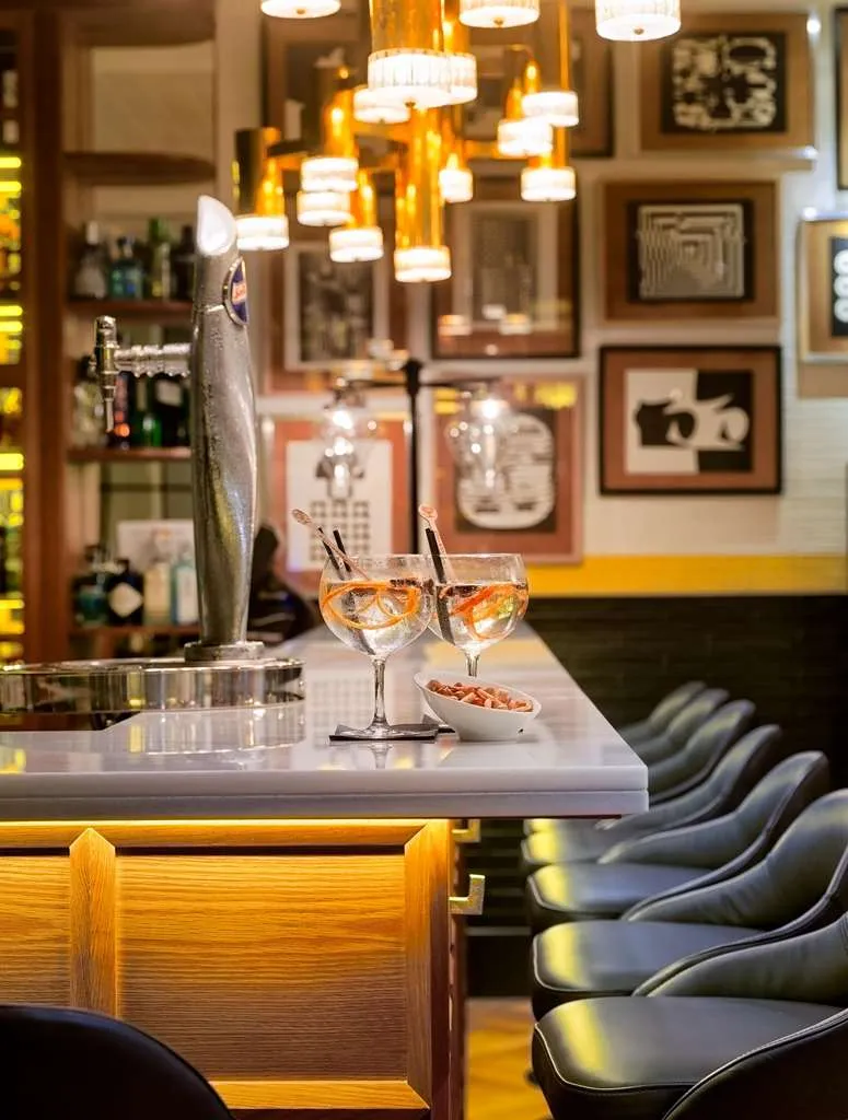 H10 Metropolitan - 3