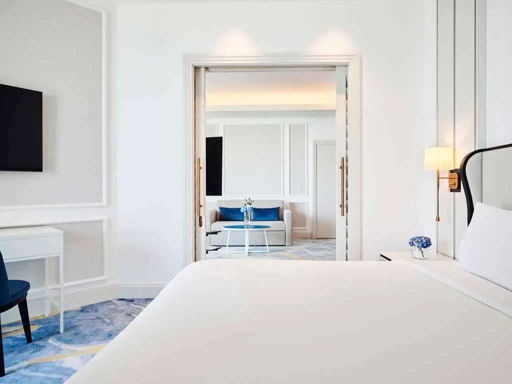 Sofitel Dubai Jumeirah Beach - 3