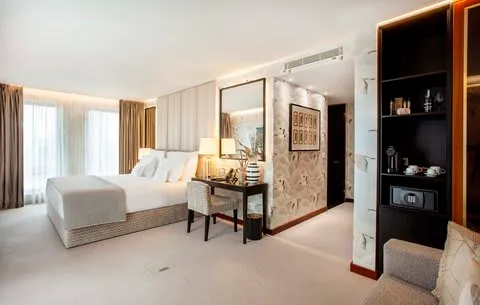 Wine & Books Porto Hotel - 4