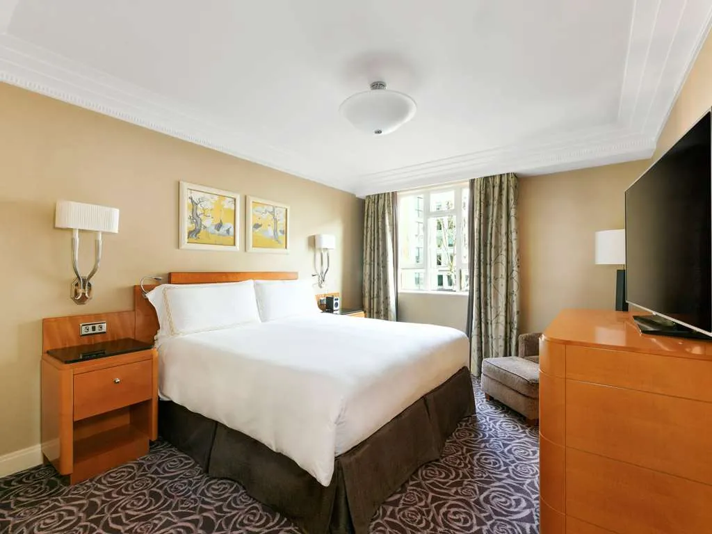 The Savoy - 4