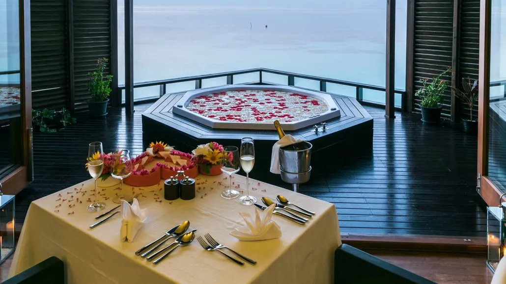 Lily Beach Resort & Spa Maldives - 4