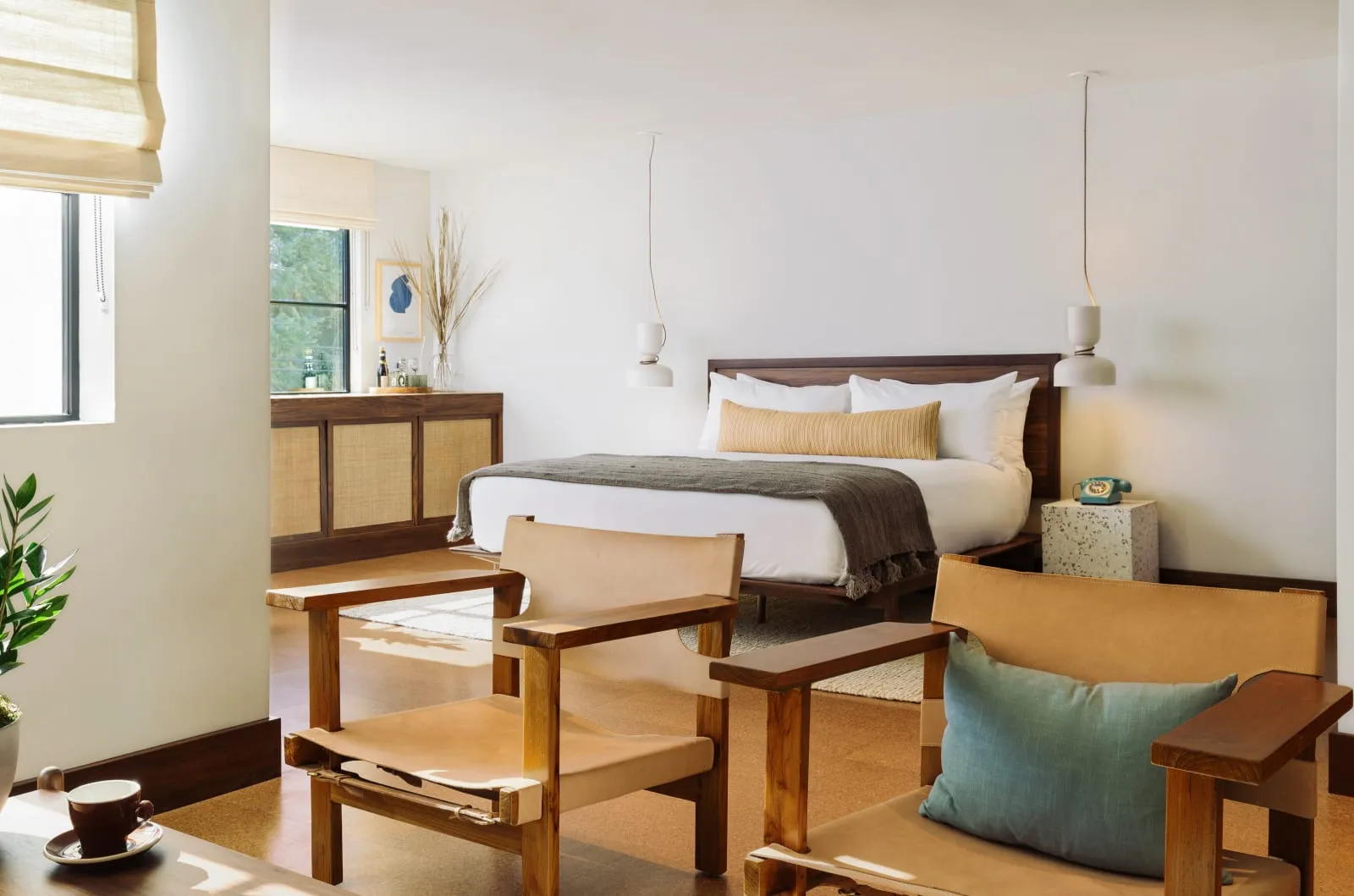 Silver Lake Pool & Inn - 5