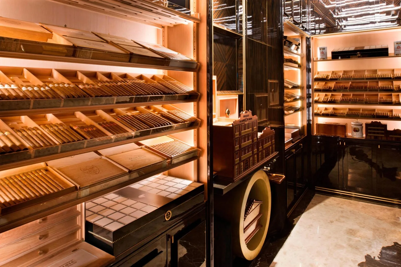 The Wellesley Knightsbridge, a Luxury Collection Hotel, London - 3