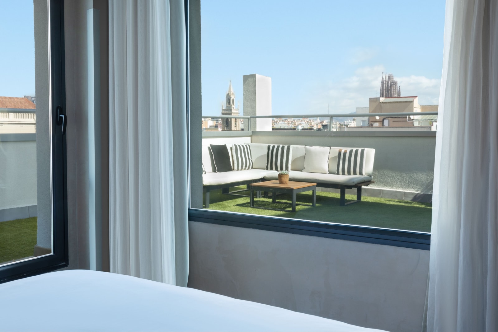 Renaissance Barcelona Hotel — 10