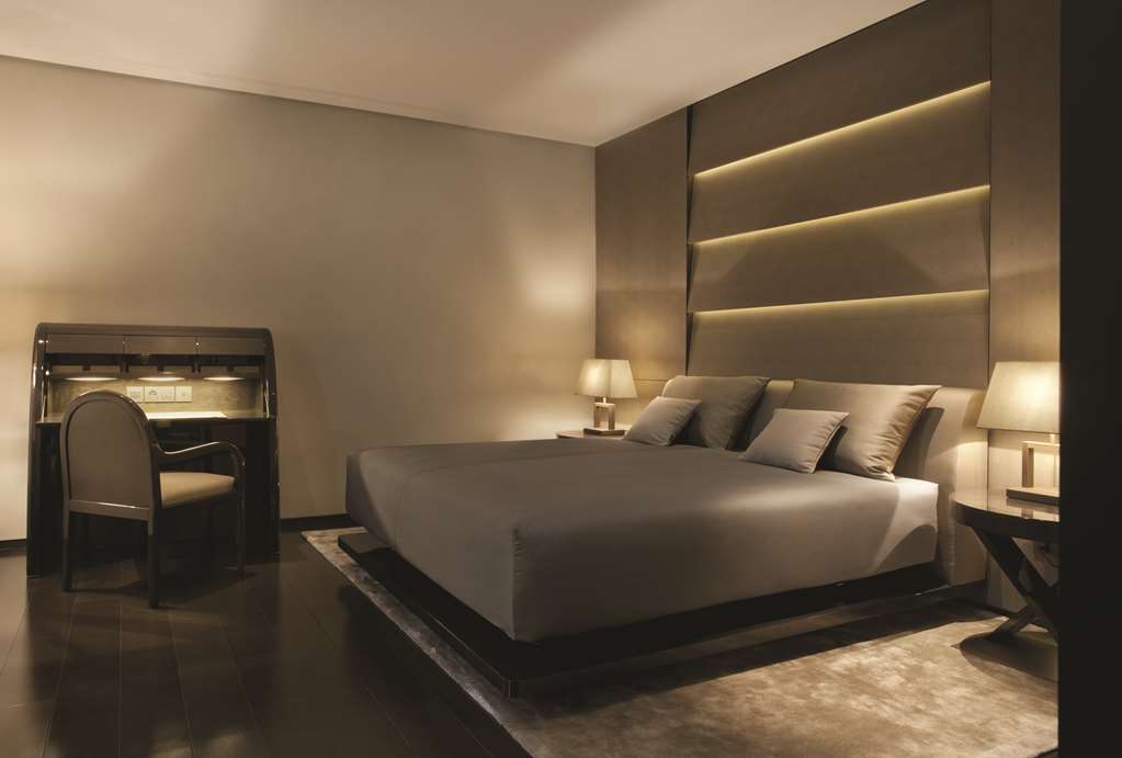 Armani Hotel Milano — 11