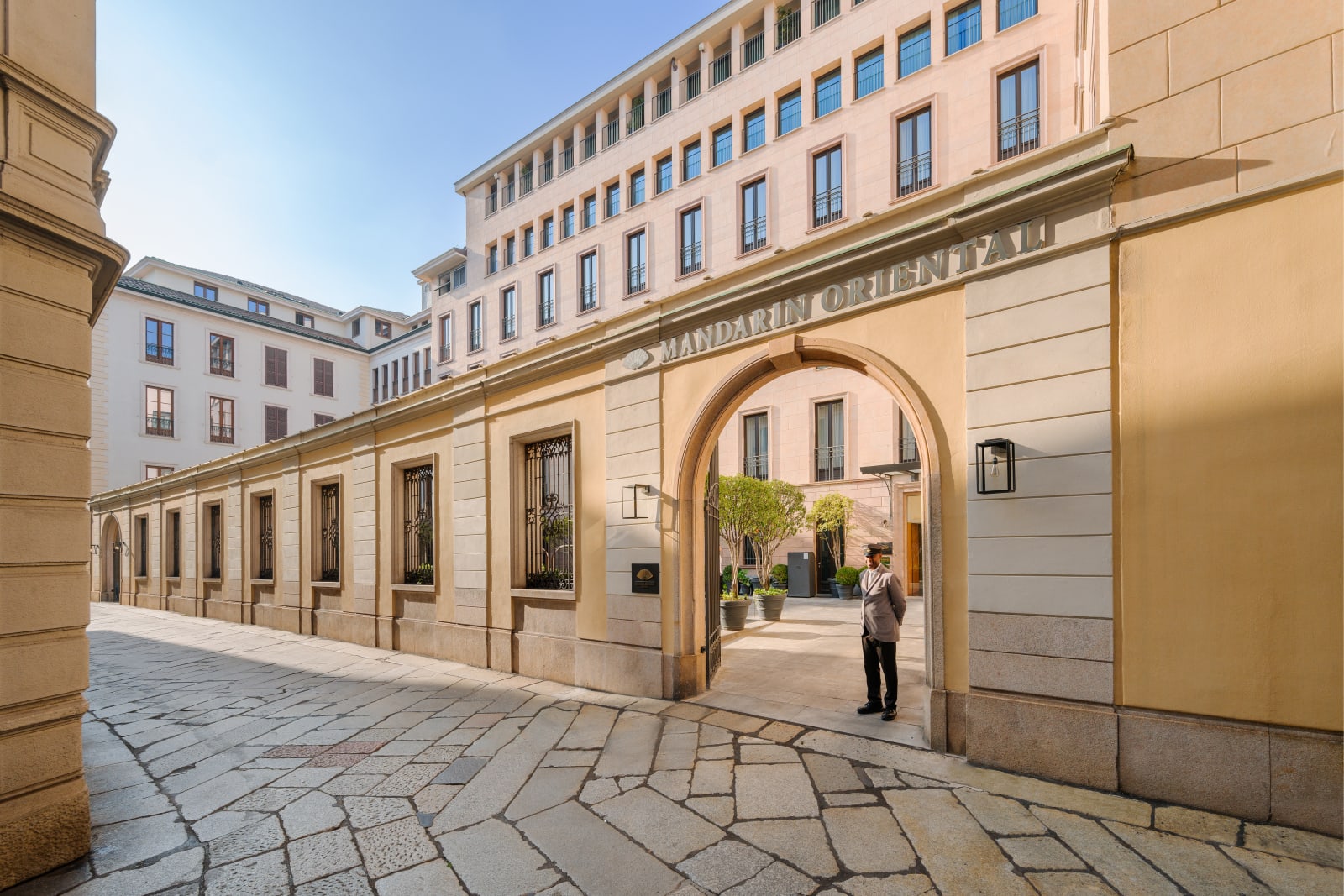 Mandarin Oriental, Milan — 12