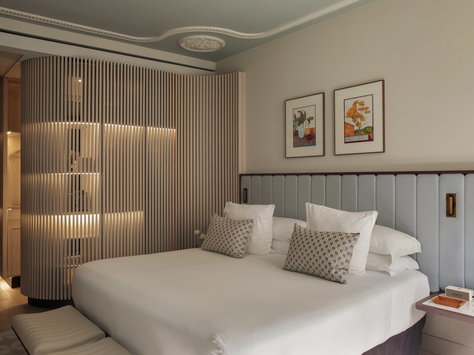 Grand Hotel Central, Small Luxury Hotels — 8