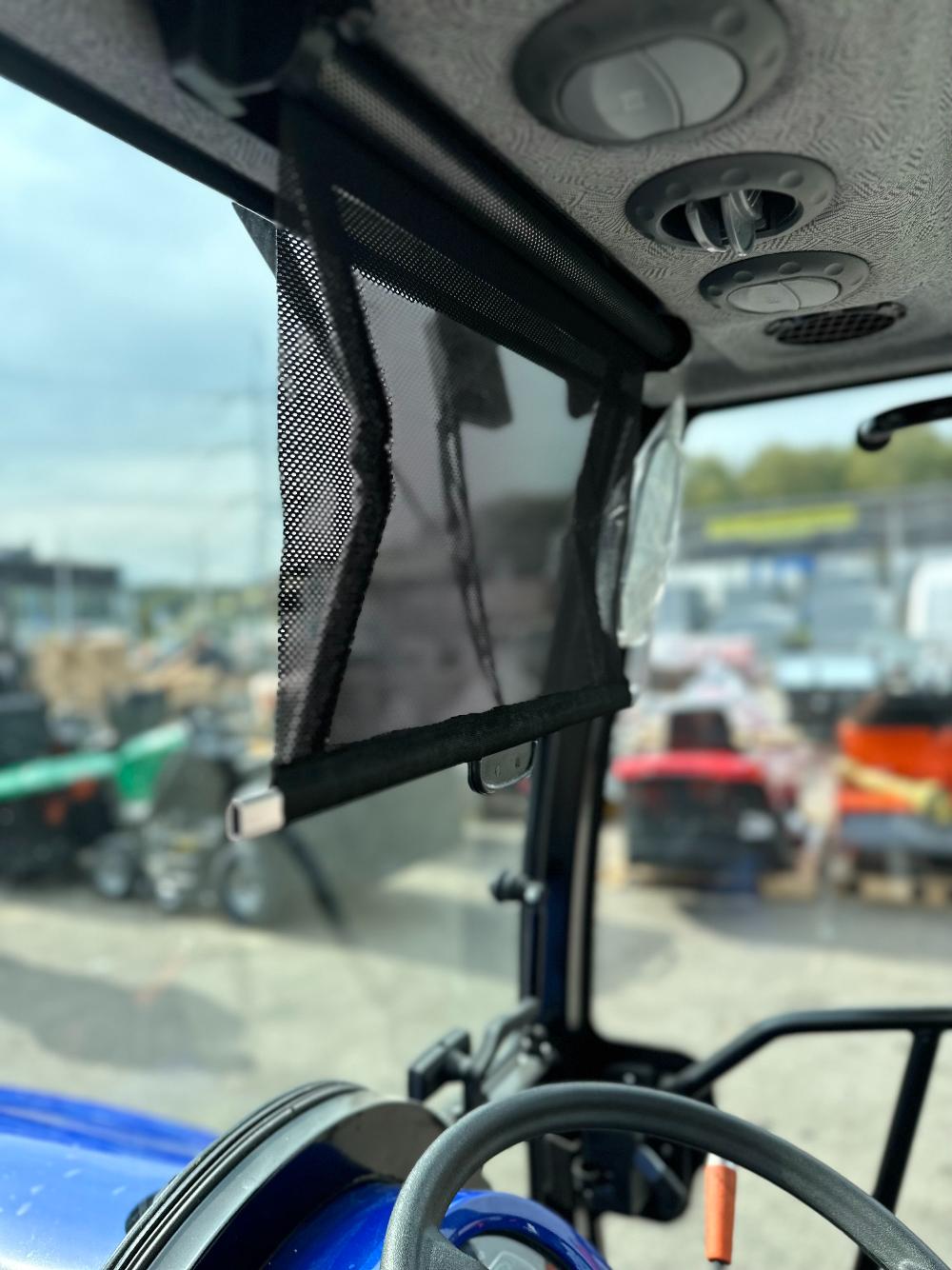 Трактор Farmtrac 26 4WD CAB