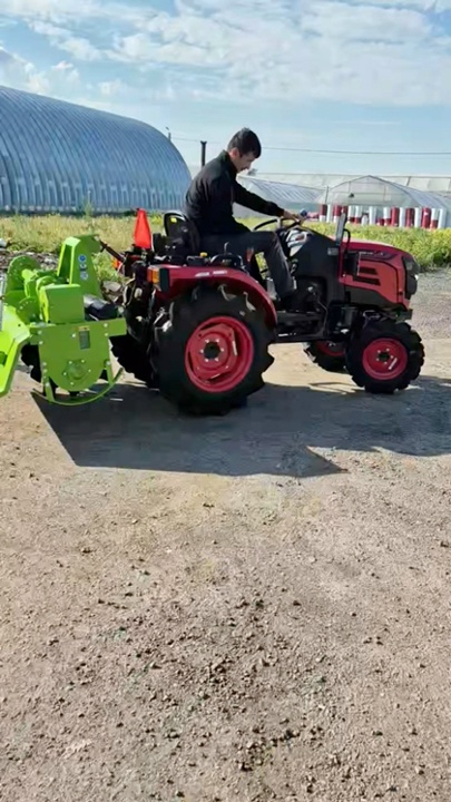 Трактор для теплицы Mahindra OJA 2130( Yanmar Япония 30 л.с)