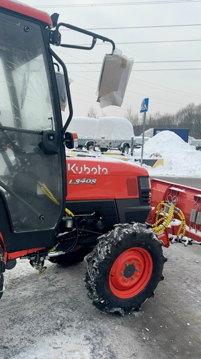 Минитрактор Kubota L3408 для уборки снега лучшее решение