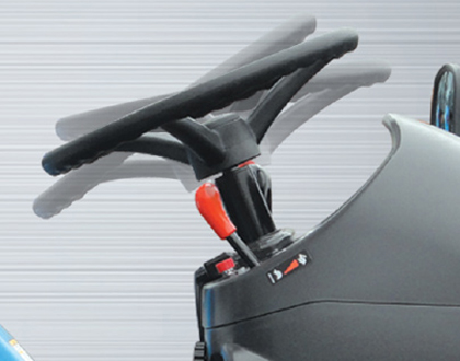 Трактор Mitsubishi LS R36I GEAR - Рулевое управление с гидроусилителем и регулируемая рулевая колонка