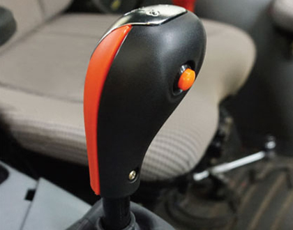 Минитрактор Yanmar LS MT1.25 HST - Ручное управление сцеплением