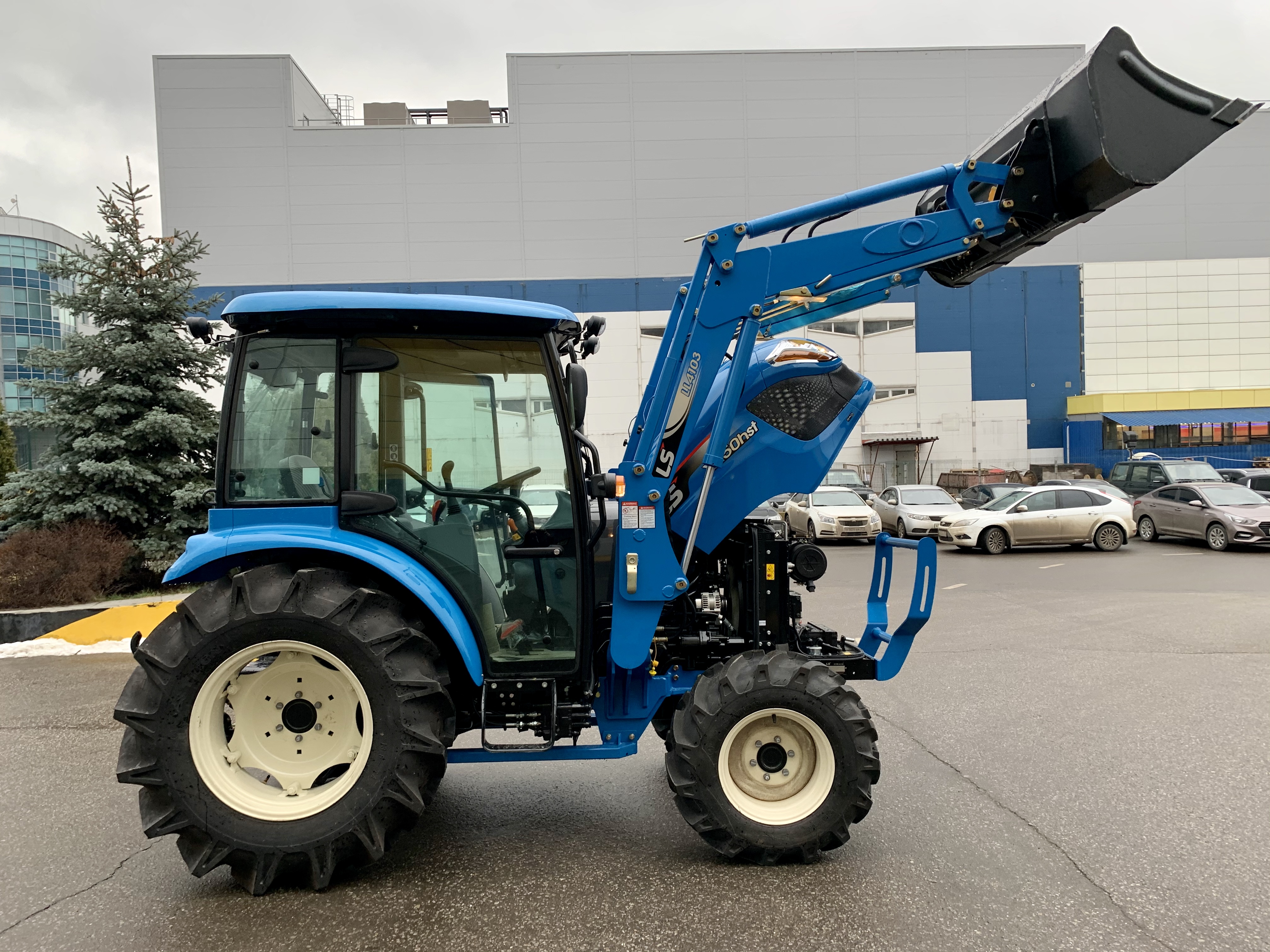 Трактор LS XR50 GEAR CAB