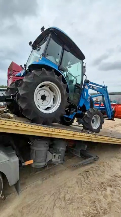 #трактор #LS Mtron  #фронтальныйпогрузчик