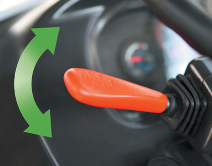 Трактор Mitsubishi LS R36I GEAR - Переключатель направления движения EZ-shift (Опция)