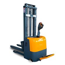 Штабелер самоходный 1,5 т 3,3 м XILIN CDD15K-EN (с платформой) - изображение 2