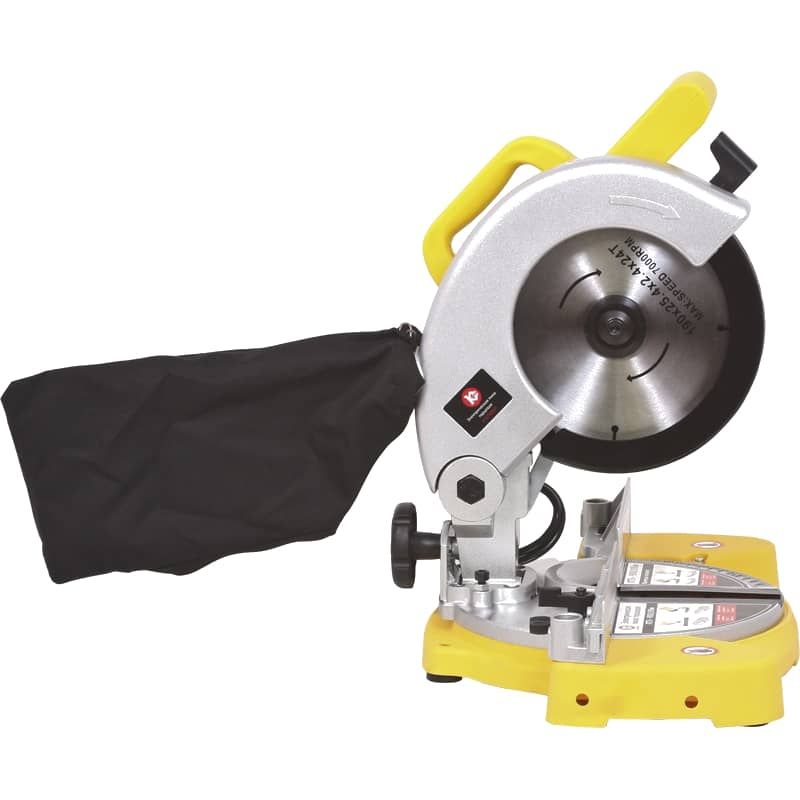Пила торцовочная Калибр Мастер ПТЭ-900/190м - изображение 6