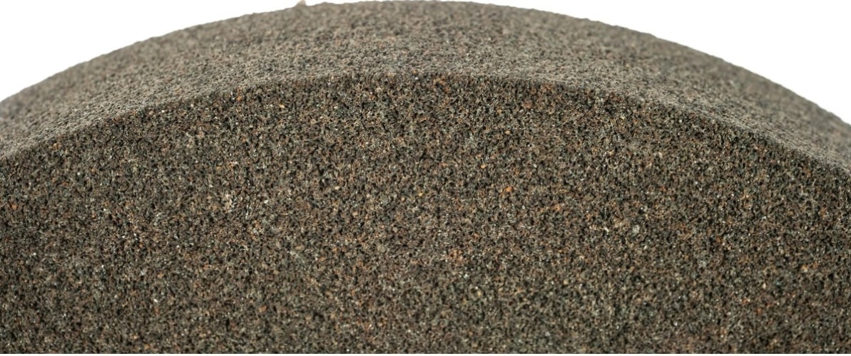 Абразивный диск ЛУГА ПП 300х40х76 63С  25 СМ2 КБ - изображение 2