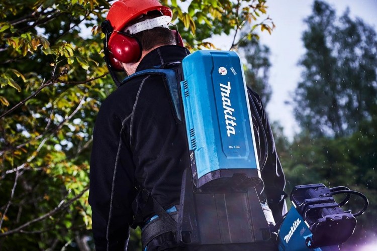 Адапте ранцевый для аккумуляторов LXT MAKITA PDC01 191A59-5 191A59-5 - изображение 3