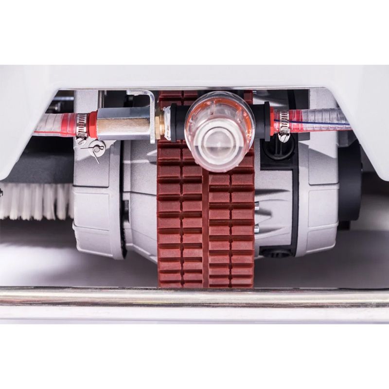 Аккумуляторная поломоечная машина Bennett Patrol P150-85R (с гелевыми АКБ 226 а/ч) - изображение 10