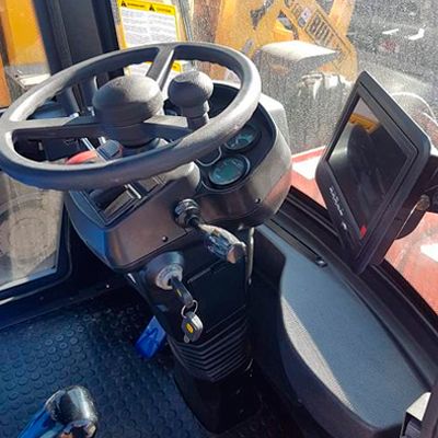 Фронтальный погрузчик BULL SL200T - изображение 4