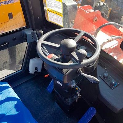 Фронтальный погрузчик BULL SL300 - изображение 4