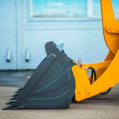 Фронтальный погрузчик BULL SL320 - изображение 5