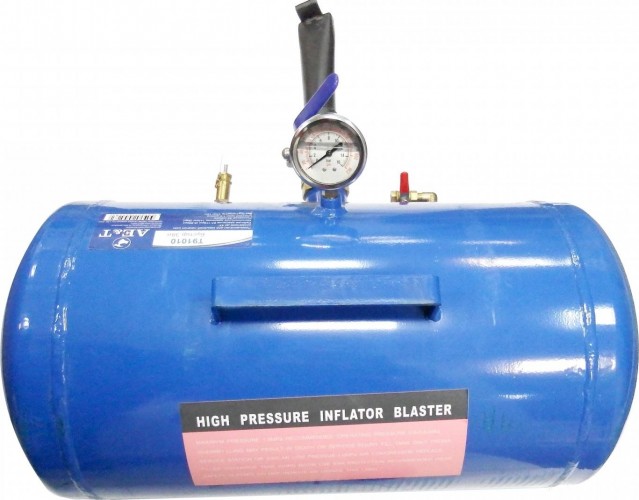 Бустер для накачки шин AE&T T91010 объем 38 литров