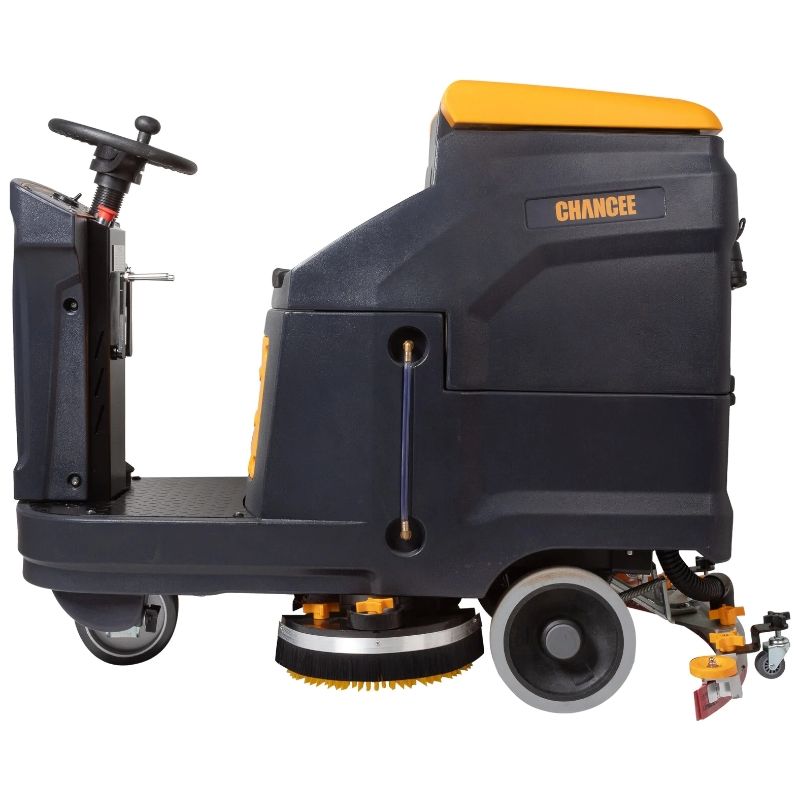 Поломоечная машина с местом оператора Chancee K70 Single brush с гелевыми АКБ (113 а/ч при С5) - изображение 2