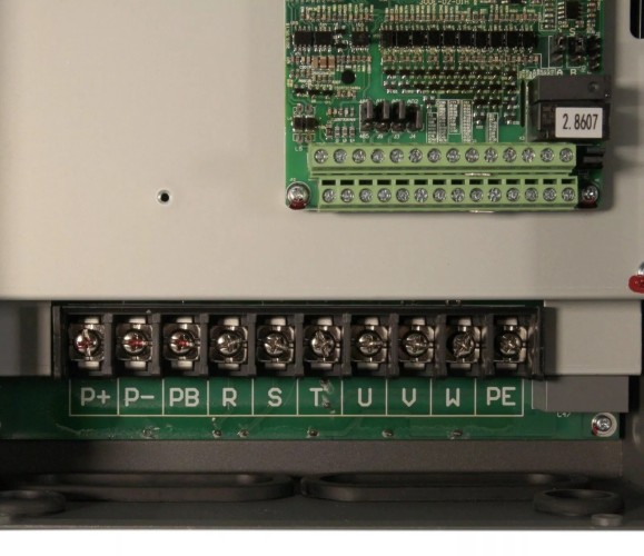 Частотный преобразователь ESQ 760-4T0300G/0370P-BU 30/37квт, 380в 08.04.000728 - изображение 3