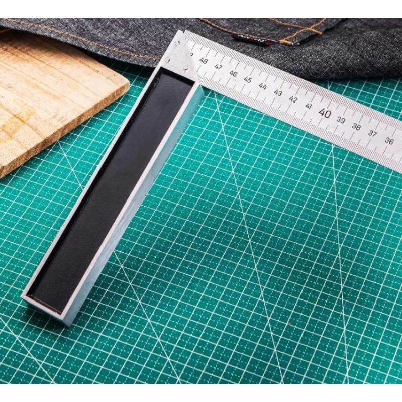 Угловая линейка стальная DELI DL302500 500 мм нержавеющая сталь + алюминиевое основание 104519 - изображение 4