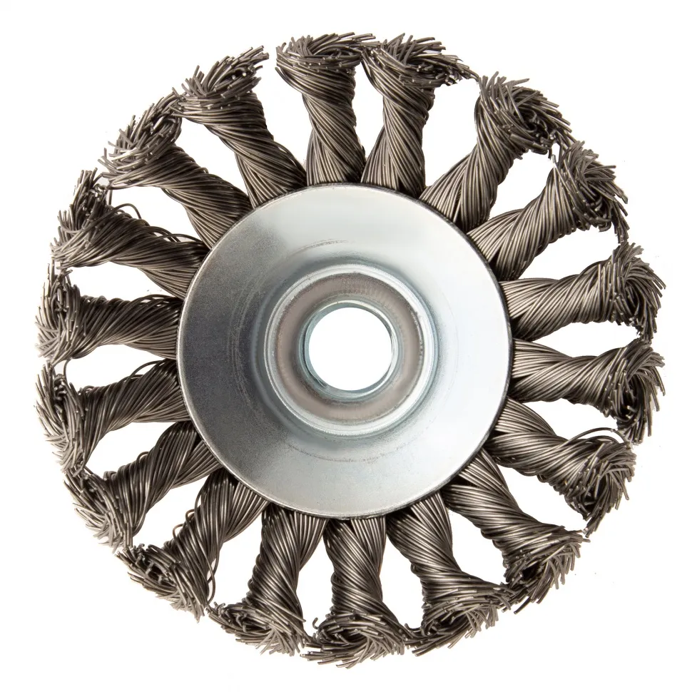 Щетка для УШМ Denzel 100 мм, Тарелка, крученая нержавеющая проволока 0.5 мм, М14 - изображение 2