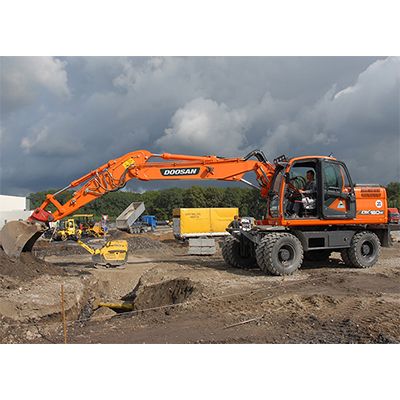Экскаватор колесный DOOSAN DX160W - изображение 2