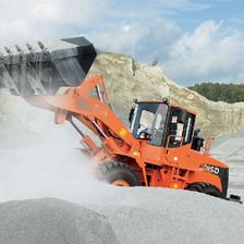 Фронтальный погрузчик DOOSAN SD380 - изображение 4