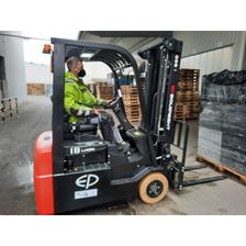 Электропогрузчик трехопорный переднеприводный EP CPD18TVL 4800 мм - изображение 14