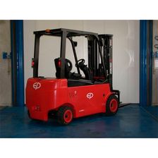 Электропогрузчик EP Equipment CPD30L1 4800 мм - изображение 5