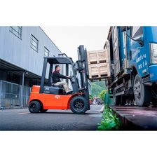 Электропогрузчик EP Equipment EFX382H - изображение 5