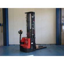 Электрический штабелер EP ES16-16WA 4800 мм Li-ion - изображение 9